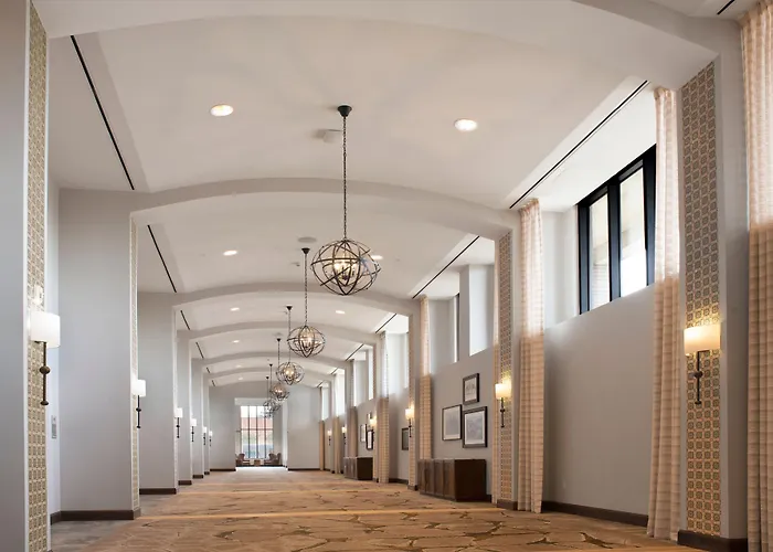 Springhill By Marriott Worth Historic Stockyards Hotel 3*